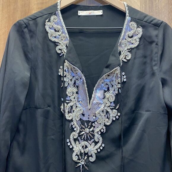 EYE OF THE NEEDLE - Black Dress with Sequins - Picture 2 of 6